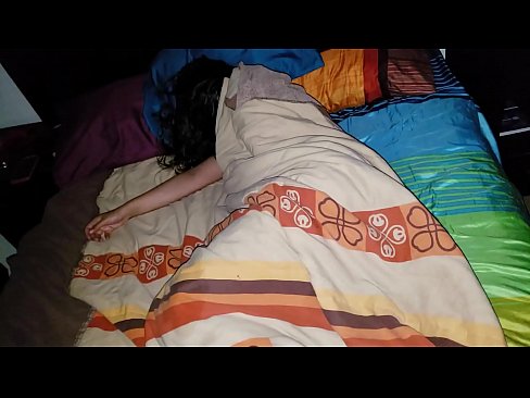 ❤️ Stiefzoon die zijn jonge stiefmoeder berispt terwijl ze slaapt. ❤️ Harde porno at porn nl.doujin-sexy.ru ❌❤