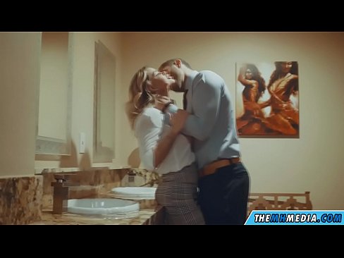❤️ Wanneer een rondborstige blondine je verleidt in een openbaar toilet ❤️ Harde porno at porn nl.doujin-sexy.ru ❌❤